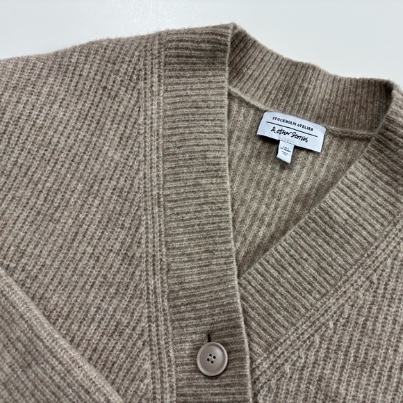 & Other Stories Relaxed Asymmetric Knit Cardigan, Button Up Front, sz S - Picture 14 of 14